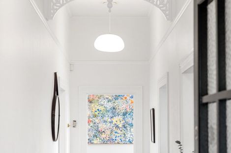 Photo of property in 31 Nixon Street, Hamilton East, Hamilton, 3216