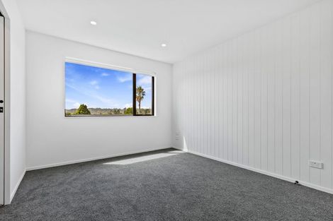 Photo of property in 6/13 Fairdale Place, Birkdale, Auckland, 0626