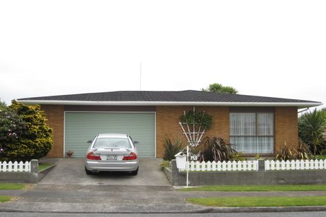 Photo of property in 65 Manu Crescent, Upper Vogeltown, New Plymouth, 4310