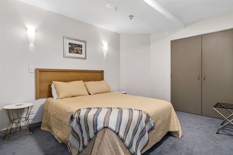 Photo of property in Anchorage Apartments, 101/36 Victoria Road, Mount Maunganui, 3116