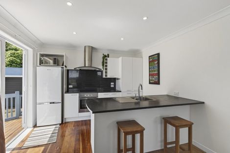 Photo of property in 281 Tukapa Street, Hurdon, New Plymouth, 4310