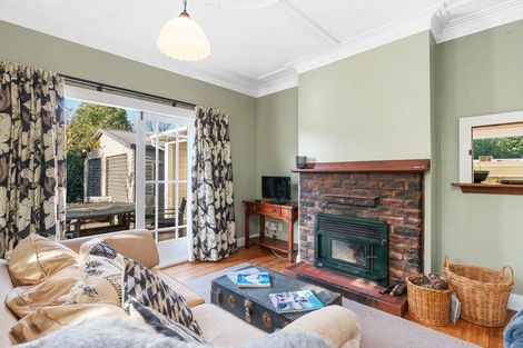 Photo of property in 182 High Street North, Carterton, 5713