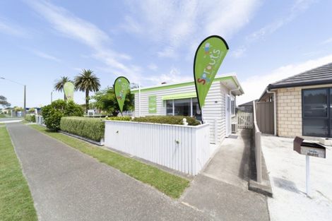 Photo of property in 2 Wilding Avenue, Marewa, Napier, 4110