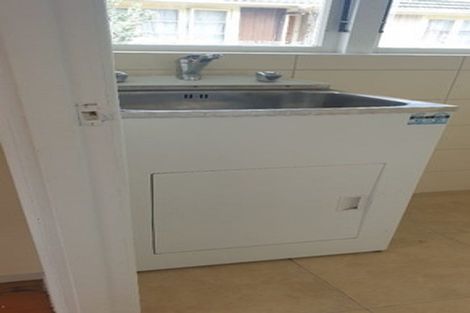 Photo of property in 10 Albert Pryor Avenue, Henderson, Auckland, 0612