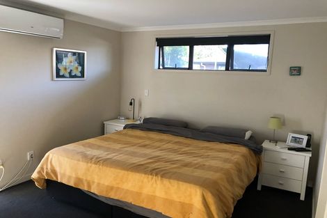 Photo of property in 10 Butterworth Crescent, Papamoa Beach, Papamoa, 3118