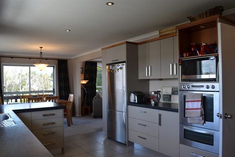 Photo of property in 2 Titoki Place, Inglewood, 4330