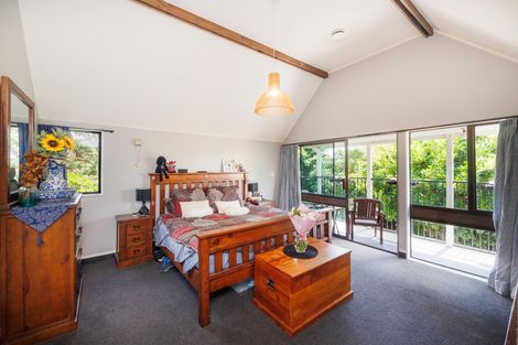 Photo of property in 22 Truscott Grove, Awapuni, Palmerston North, 4412