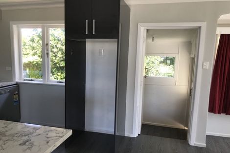 Photo of property in 3 Lancelot Road, Orewa, 0931