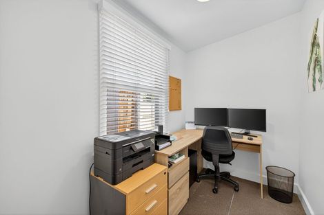 Photo of property in 380 Keyes Road, New Brighton, Christchurch, 8083