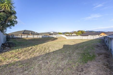 Photo of property in 5 Datum Way, Paraparaumu, 5032