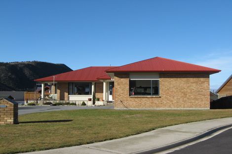 Photo of property in 7 Hillview Place, Wanaka, 9305