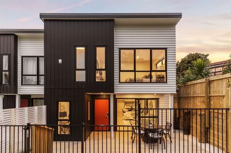 Photo of property in 76b Salamanca Road, Sunnynook, Auckland, 0620