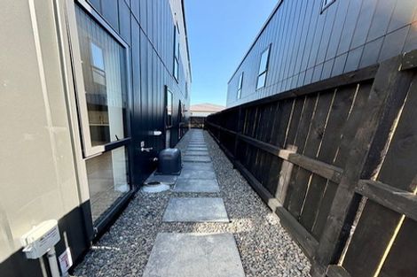 Photo of property in 9/299 Te Taruna Drive, Wainui, 0932