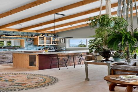 Photo of property in 236 Kiwitahi Road, Helensville, 0875