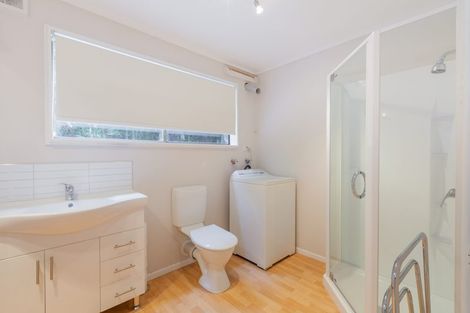 Photo of property in 34 Southern Cross Crescent, Island Bay, Wellington, 6023