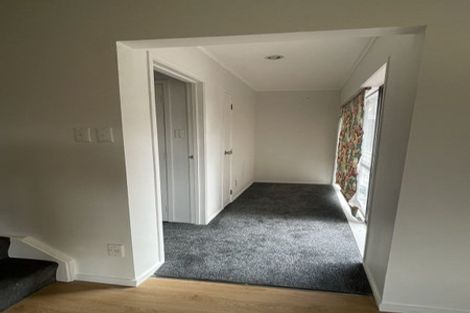 Photo of property in 58 Kewa Road, Albany Heights, Auckland, 0632