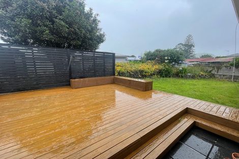 Photo of property in 7a Burt Road, Mount Wellington, Auckland, 1051