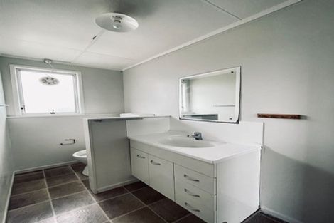 Photo of property in 8 Anzac Parade, Hamilton Central, Hamilton, 3204