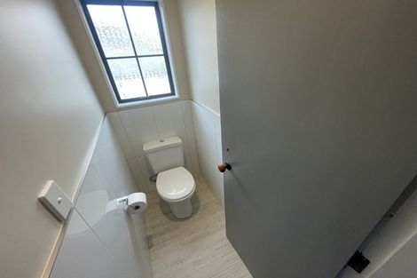 Photo of property in 1/3 Islington Street, Trentham, Upper Hutt, 5018