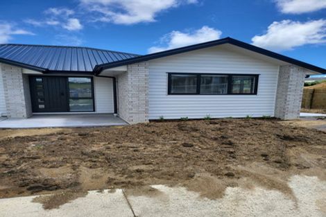 Photo of property in 13 Tarata Place, Owhata, Rotorua, 3010