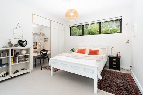 Photo of property in 17 Kim Street, Khandallah, Wellington, 6035