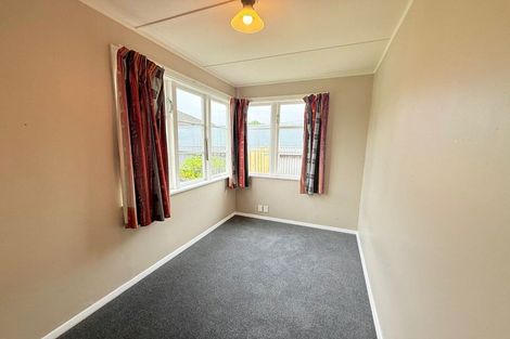 Photo of property in 7 Pilcher Crescent, Naenae, Lower Hutt, 5011