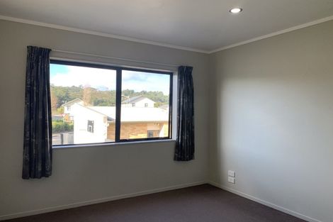Photo of property in 4 Newfound Way, Glen Eden, Auckland, 0602