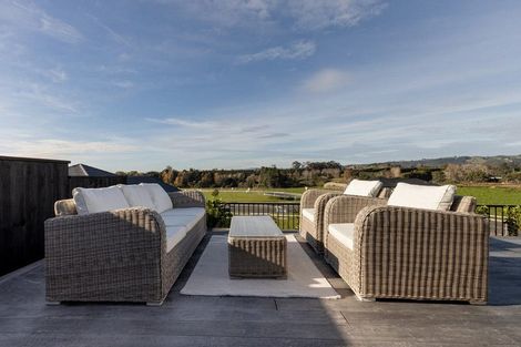 Photo of property in 39 Flounder Drive, Omokoroa, 3114