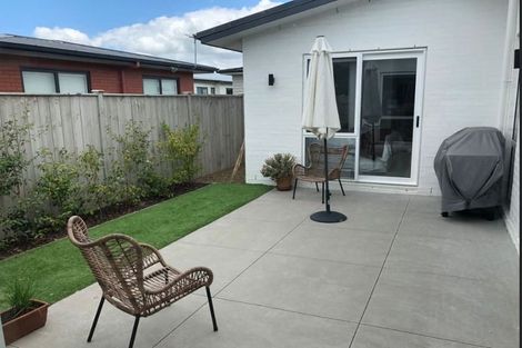 Photo of property in 80 Te Napi Drive, Takanini, 2112