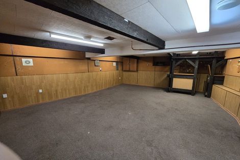 Photo of property in 25 Bellringer Crescent, Newlands, Wellington, 6037