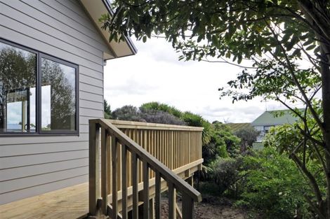 Photo of property in 4a Booth Crescent, Tuakau, 2121