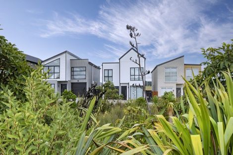Photo of property in 12 Berba Lane, Westgate, Auckland, 0814