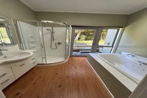 Photo of property in 38 Greenstone Place, Fernhill, Queenstown, 9300