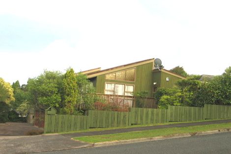 Photo of property in 128 Porritt Avenue, Chatswood, Auckland, 0626