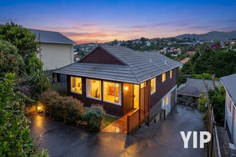 Photo of property in 79 Moorefield Road, Johnsonville, Wellington, 6037