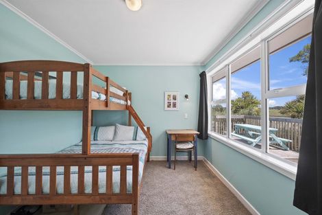 Photo of property in 47 Merril Road, Paparoa, 0571