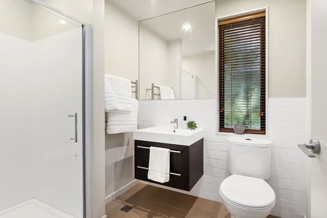 Photo of property in 1/8 Thatcher Crescent, Crofton Downs, Wellington, 6035