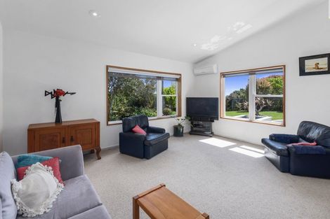 Photo of property in 96 Franklin Road, Parua Bay, 0192