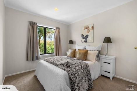 Photo of property in Tuscany Towers, 75/1 Ambrico Place, New Lynn, Auckland, 0600