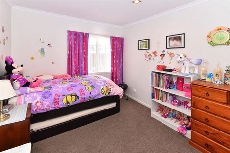 Photo of property in 88 Popokatea Drive, Takanini, 2112