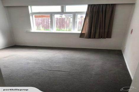 Photo of property in 22 Hawkhurst Road, Lyttelton, 8082