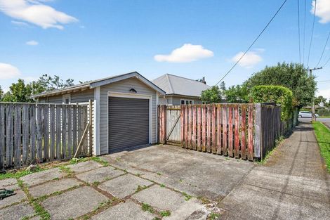 Photo of property in 14 Kenward Crescent, Featherston, 5710
