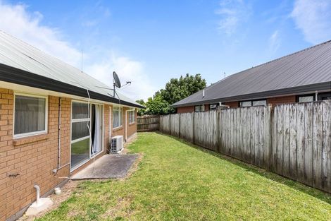 Photo of property in 2/44 Wai Iti Place, Clendon Park, Auckland, 2103