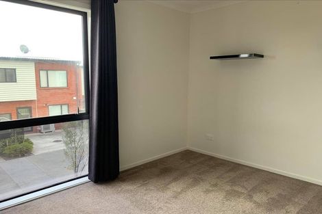 Photo of property in 7 Fermi Lane, Papakura, 2110