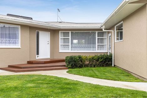 Photo of property in 9 Patea Place, Terrace End, Palmerston North, 4410