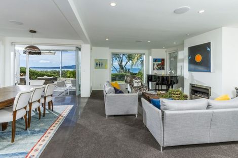 Photo of property in 31 Beach Road, Castor Bay, Auckland, 0620