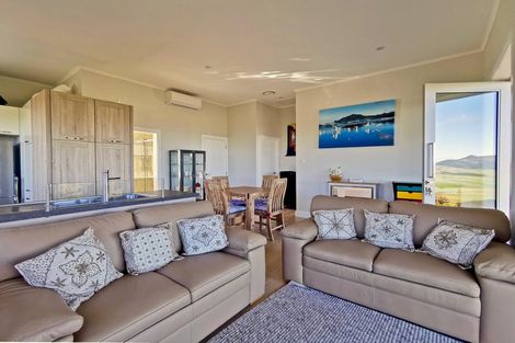 Photo of property in 114 Rarangi Heights, Parua Bay, 0192