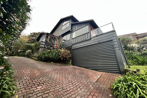 Photo of property in 43 Rosecamp Road, Beach Haven, Auckland, 0626