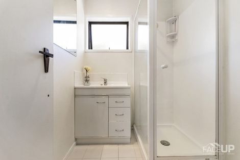 Photo of property in 1/14 Ti Nana Crescent, Henderson, Auckland, 0610