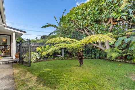 Photo of property in 21a Winara Avenue, Waikanae, 5036